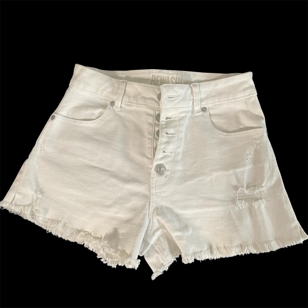 White Jean Shorts for summer